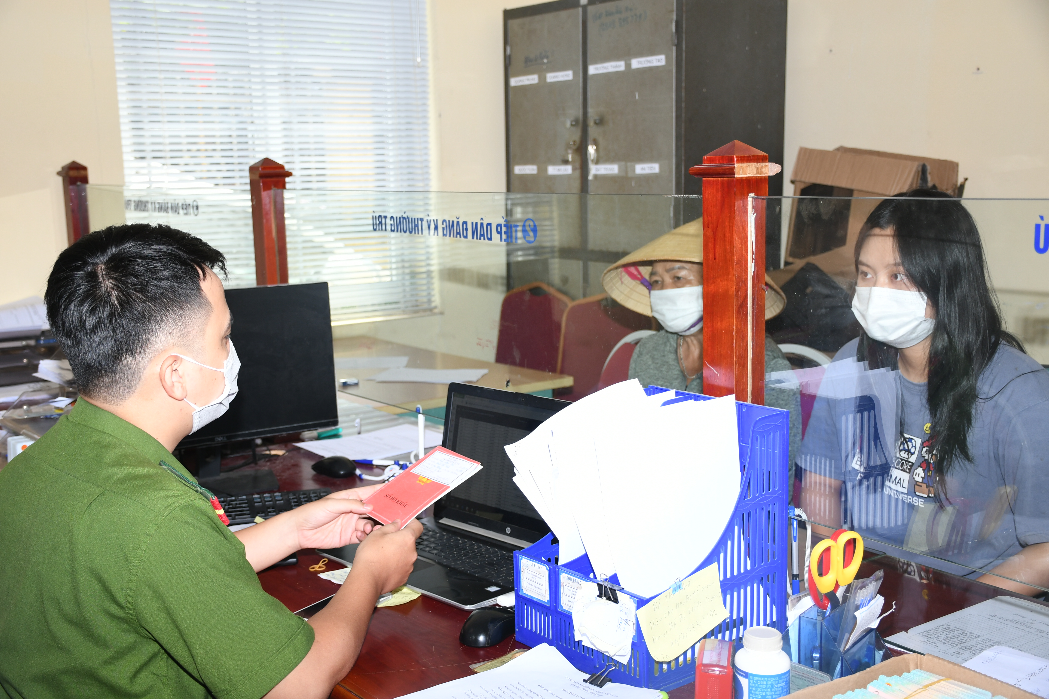 Công an huyện An Lão: Trả kết quả 42.901 hồ sơ hành chính qua bưu điện